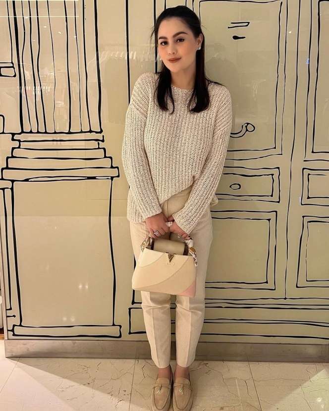Potret Terbaru Jennifer Dunn Pasca Operasi Potong Lambung, Makin Kurus!