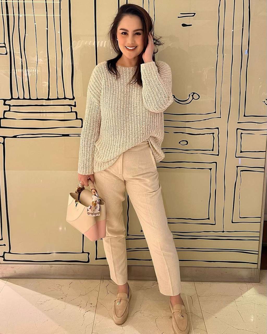 Potret Terbaru Jennifer Dunn Pasca Operasi Potong Lambung, Makin Kurus!
