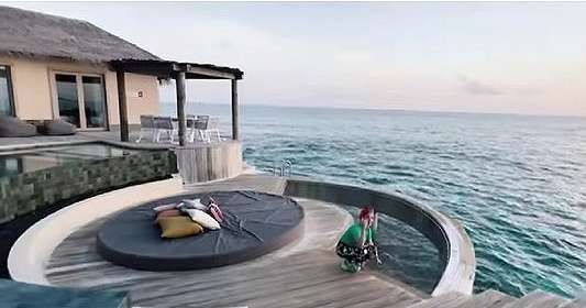 Potret Tasya Farasya Sewa Villa Mewah di Maldives, Harganya Rp170 Juta/Malam