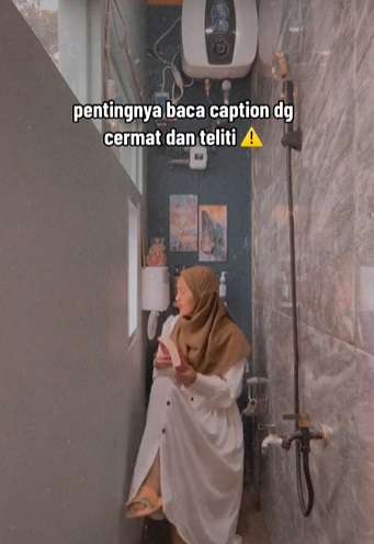 Nekat Bikin Kamar Mandi di Lahan Super Sempit, Hasilnya Malah Kayak Gini…