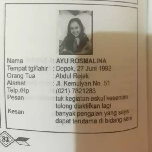 7 Foto Jadul Artis di Buku Tahunan Sekolah, Ayu Ting Ting Jadi Sorotan, Ada yang Kocak Banget!