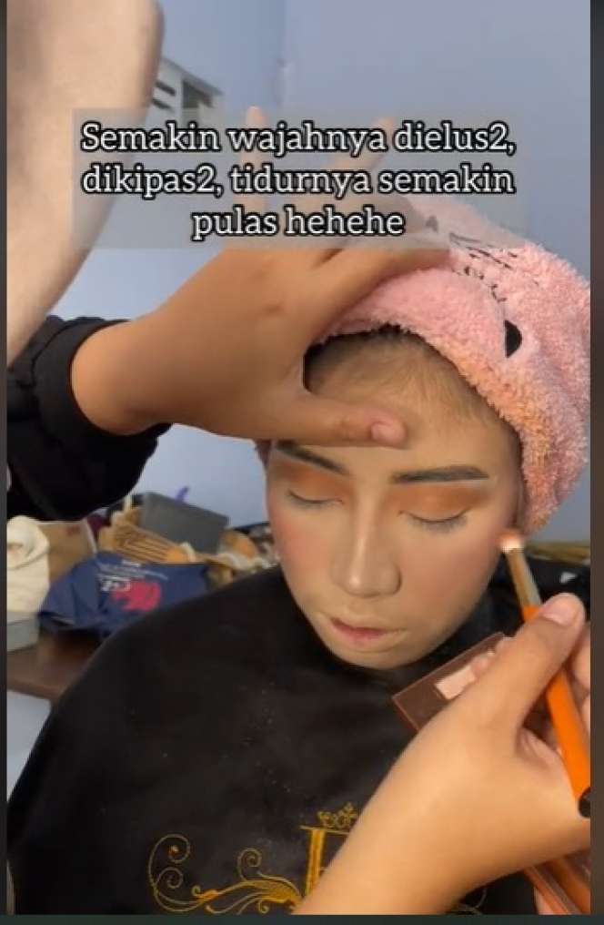 Momen Pengantin Tidur Pulas Selama Dimakeup Ini Bikin MUA Bingung, Auto Keluarkan Skill Khusus