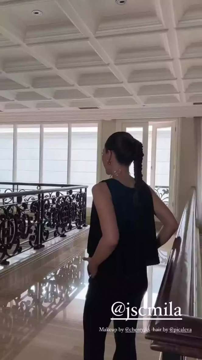 10 Potret Rumah Mewah Mertua Jessica Mila, Bak Istana Negeri Dongeng di Dunia Nyata!