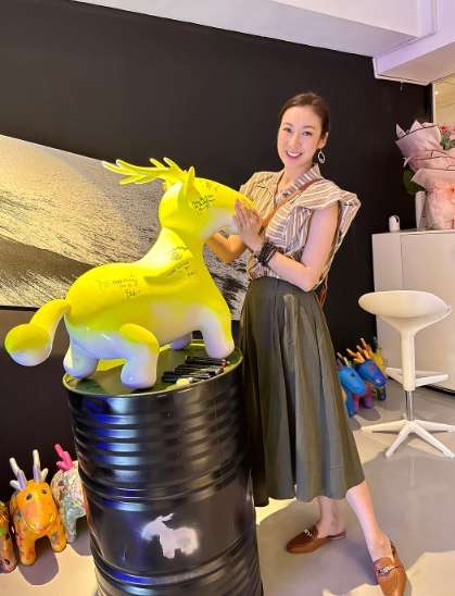 Viral Artis Cantik Setor Uang Rp3,8 Miliar Pakai Kantong Belanja, Ini Potretnya Bikin Heboh