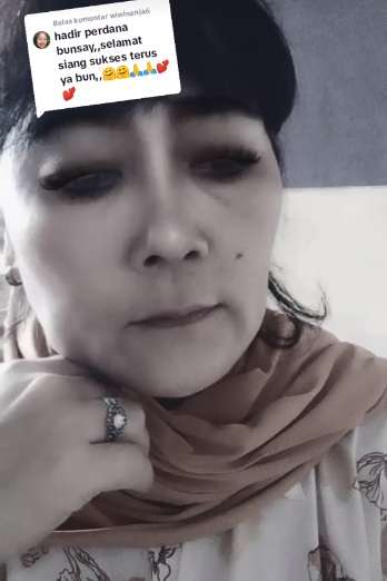 Punya Wajah Mirip Suzzanna, Wanita Ini Disebut Reinkarnasi `Si Ratu Horor Indonesia`