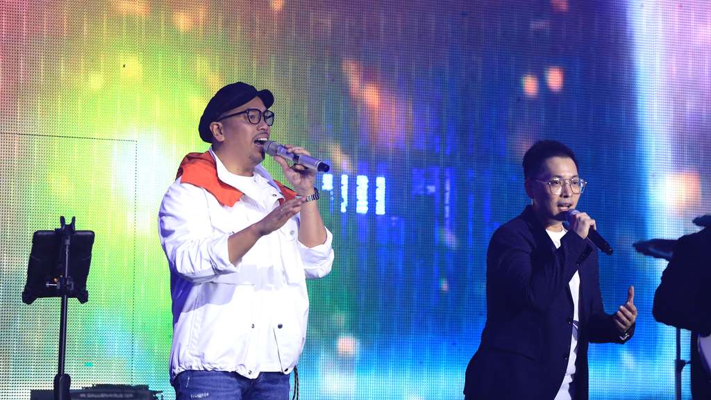 FOTO: Nostalgia Bareng Kerispatih x Sammy Simorangkir di Konser Spesial Gen-P  