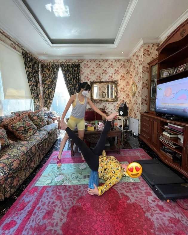 Dulu Tinggal di Rumah Pinggir Kali Beratap Seng, Kini Jadi Penyanyi Top Tanah Air, Penampilan Terbarunya Bikin Pangling