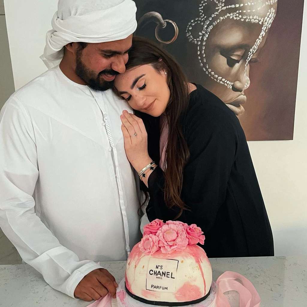 9 Potret Istri Miliuner Dubai yang Serba Glamor, Ternyata Hidupnya Tak Semulus yang Dibayangkan