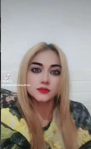 Potret Rumah Sally Marcellina, Artis Cantik di Film Warkop DKI yang Kini Jualan Baju di Pinggir Jalan, Pernah Tertipu Investasi Bodong