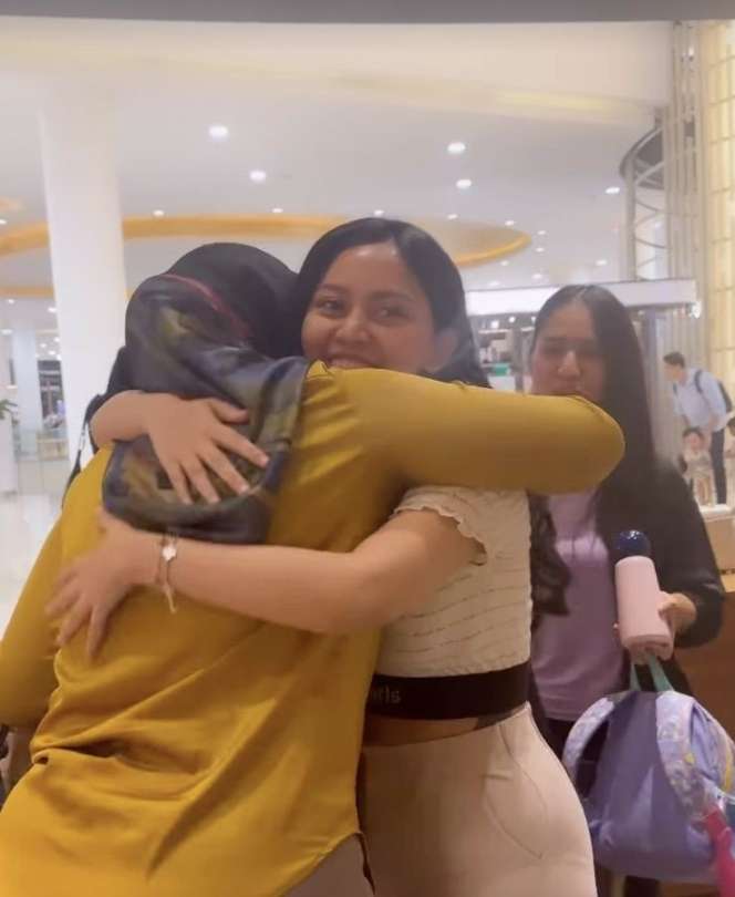 ART Kena Tipu Beli Tas Branded, Rachel Vennya Tak Mau Ambil Pusing Langsung Beliin Tas Baru