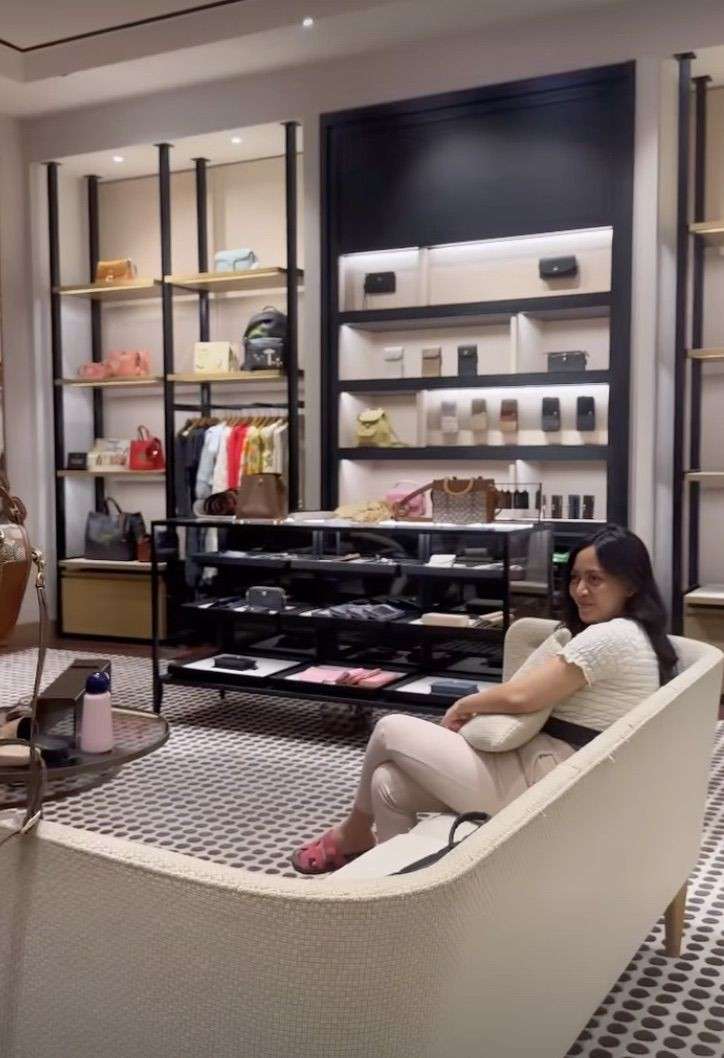 ART Kena Tipu Beli Tas Branded, Rachel Vennya Tak Mau Ambil Pusing Langsung Beliin Tas Baru