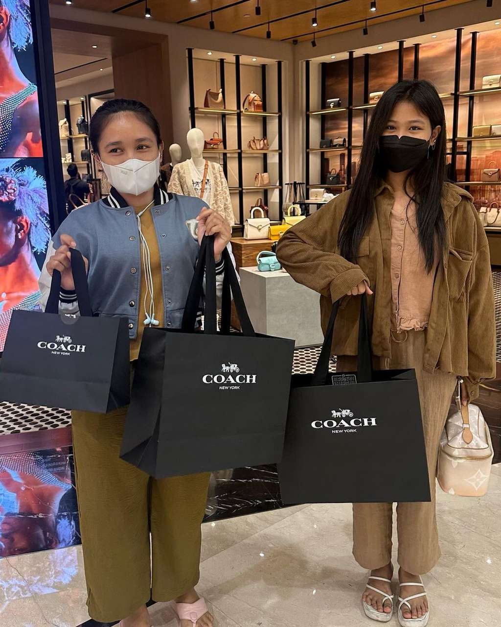 ART Kena Tipu Beli Tas Branded, Rachel Vennya Tak Mau Ambil Pusing Langsung Beliin Tas Baru
