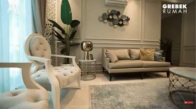 Potret Rumah Mewah Arie Untung dengan Desain Klasik Modern, Elegan dan Cozy Banget!