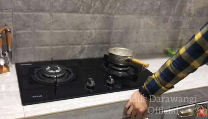 Potret Dapur di Rumah Mewah Putri DA yang Dilamar Pengusaha Tajir dengan Uang Panai Rp2 Miliar