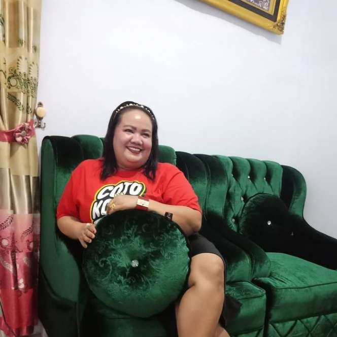Dulu Tinggal di Gubuk Reot Berdinding Papan Rentan Roboh, Kini Penampakan Rumah Aty Kodong Bikin Melongo, Toilet Emas Bak Singgasana Raja!