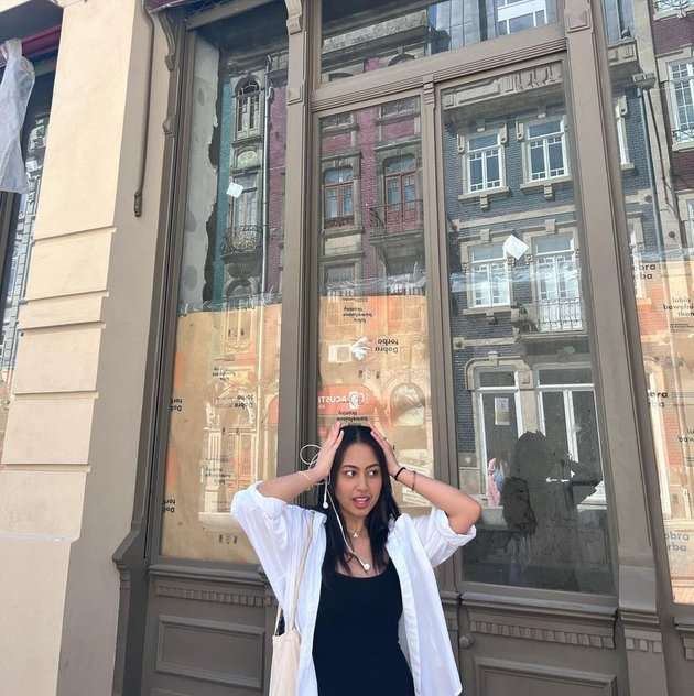 Potret Athalia Lemos Anak Sambung Kris Dayanti, Calon Pengacara Cantik