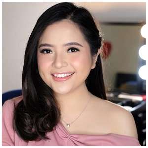 Jarang Tersorot! Sederet Artis Ini Punya IQ di Atas Rata-Rata