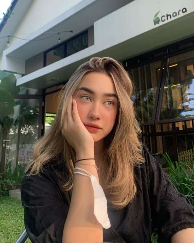 Jarang Tersorot! Ratna Kaidah Putri Sulung Adi Bing Slamet yang Kini Jadi Selebgram, Parasnya Bikin Salfok