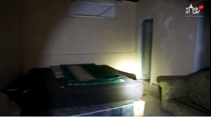 Penampakan Rumah Mewah Terbengkalai Milik Chelsea Olivia, Lihat Isi Dalamnya Bikin Merinding!