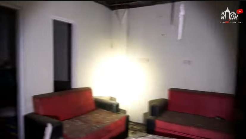 Penampakan Rumah Mewah Terbengkalai Milik Chelsea Olivia, Lihat Isi Dalamnya Bikin Merinding!