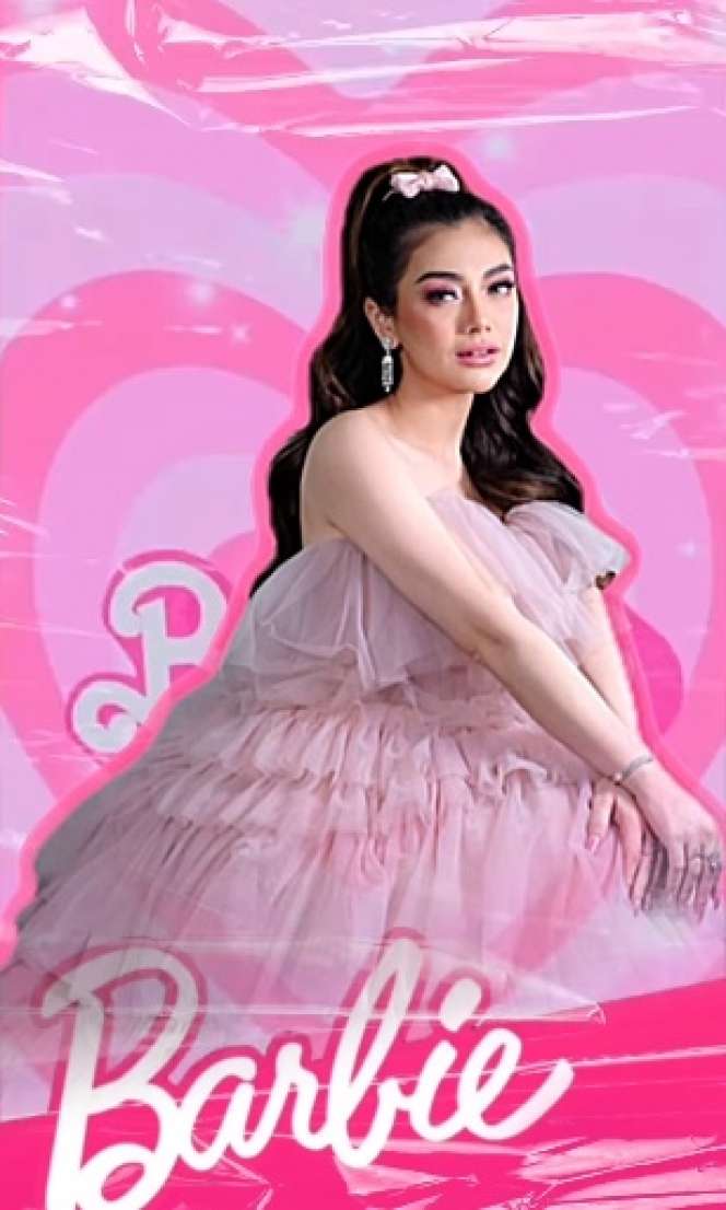 Potret Celine Evangelista Cosplay Jadi Barbie Hidup, Netizen Langsung Riuh