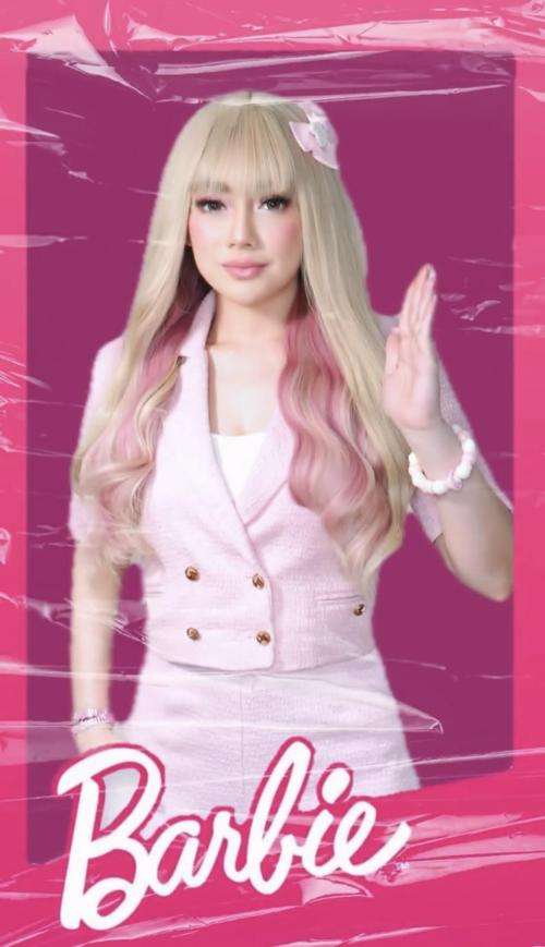 Potret Celine Evangelista Cosplay Jadi Barbie Hidup, Netizen Langsung Riuh