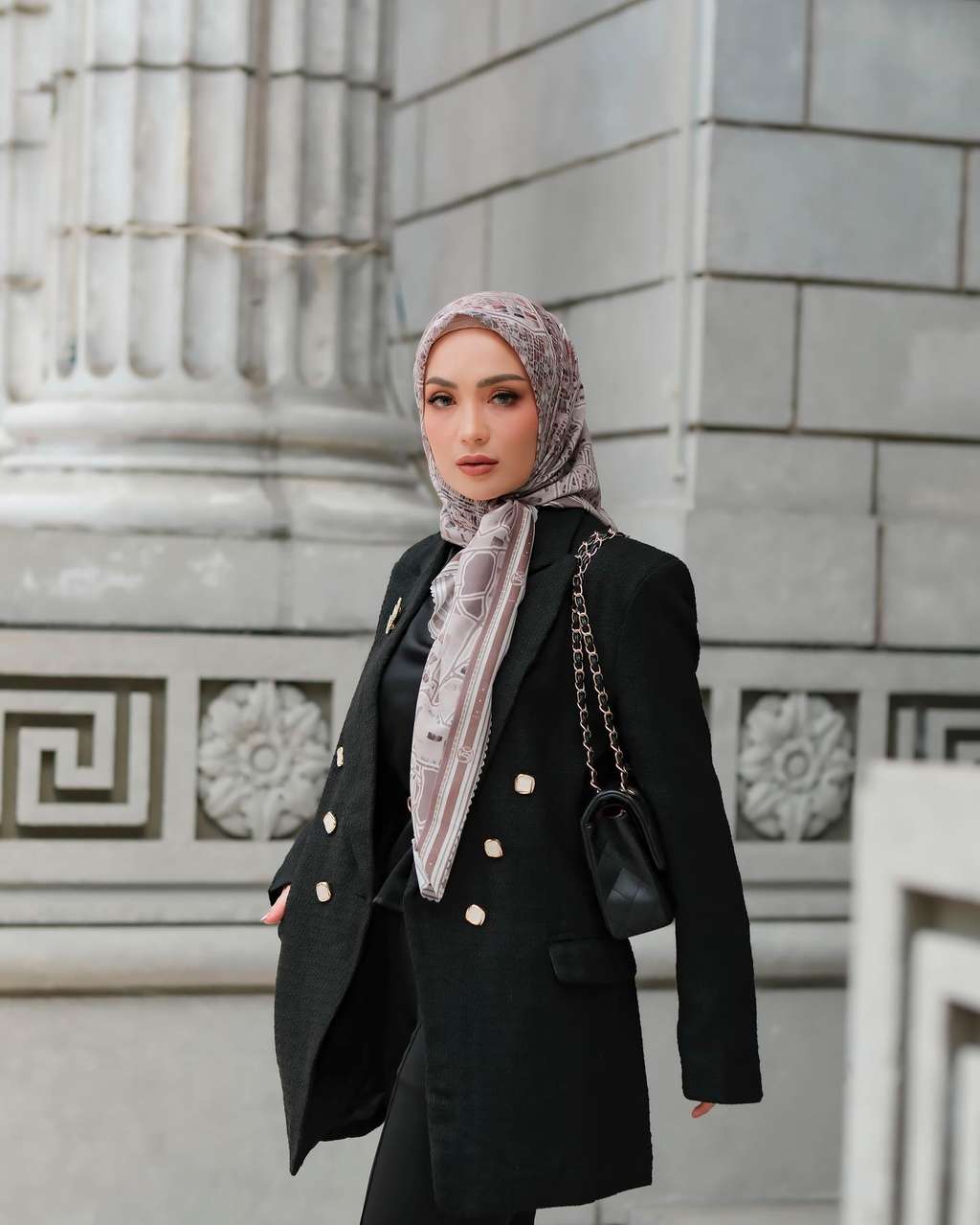 Dulu Tinggal di Rumah Berdinding Kayu Beralas Semen, Kini Hidup Artis Cantik Ini Berubah Drastis, Jadi Pengusaha Sukses-Punya Hunian Mewah