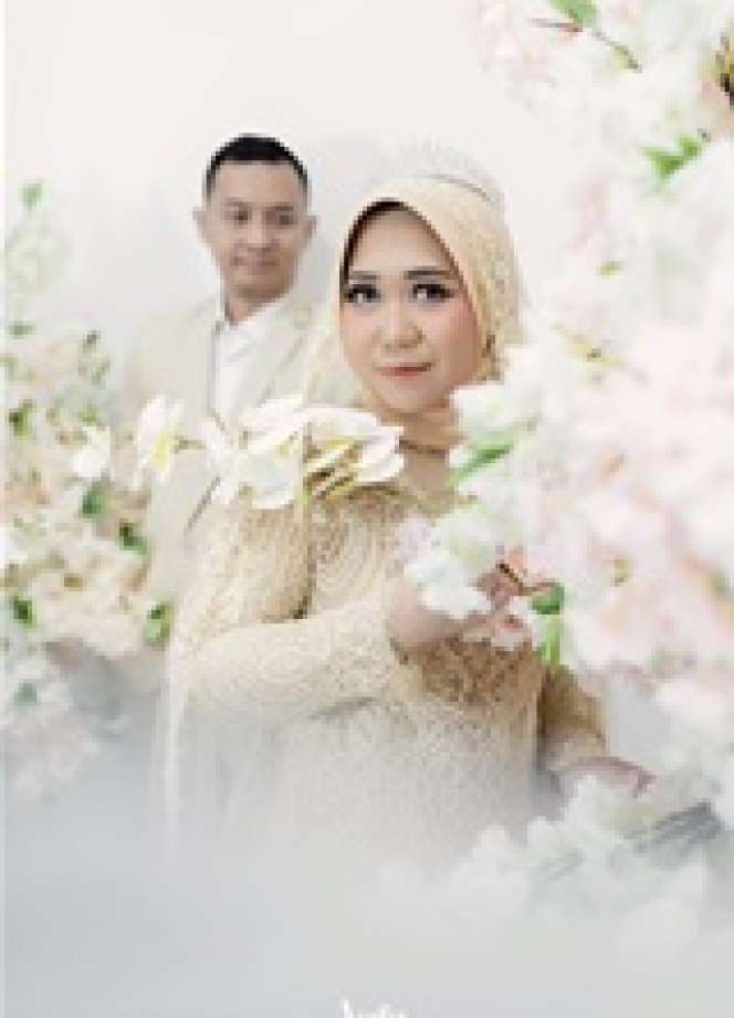 Pasangan Ini Nyesel dengan Makeup Pernikahan 10 Tahun Lalu, Akhirnya Foto Ulang yang Hasilnya Bikin Iri Netizen