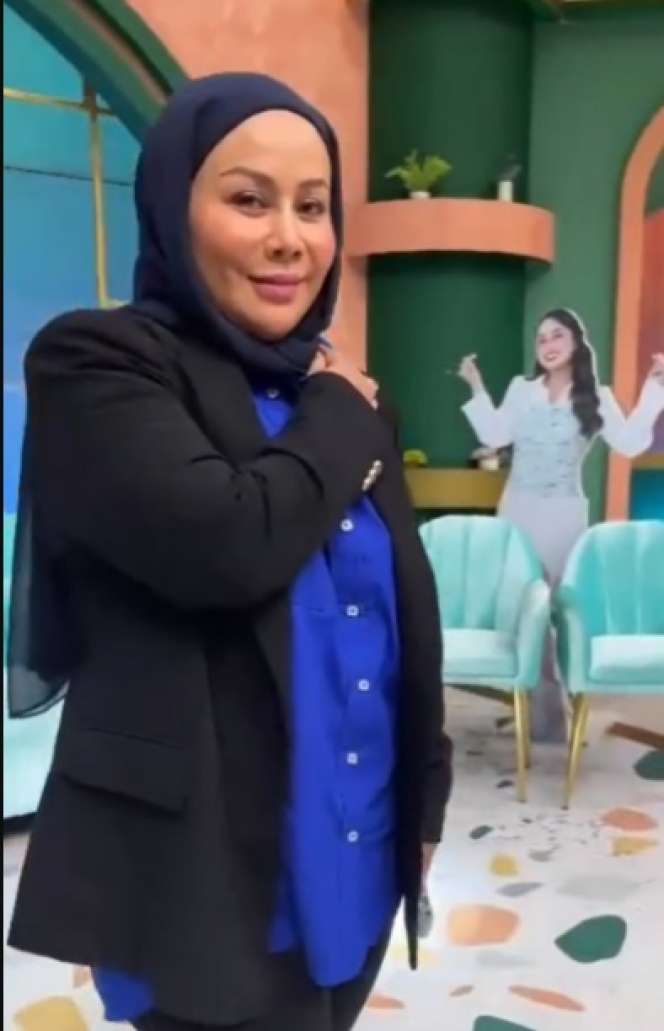 Potret Rumah Mak Vera Mantan Manajer Olga Syahputra yang Dikabarkan Bangrut, Ternyata Punya Manajemen Artis Baru