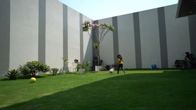 Potret Rumah Mewah Sonya Fatmala Istri Hengky Kurniawan yang Kini Jadi Bupati, Penampakan Halamannya Bikin Melongo