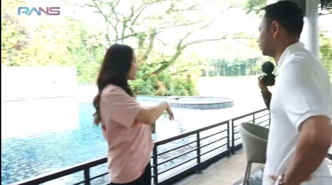 Rumah Mewah Penyanyi Top Ini Bikin Raffi Ahmad Diam Seribu Bahasa, Sultan Andara Sampai Rela Lepas Sepatu Agar Tak Kotori Lantai!