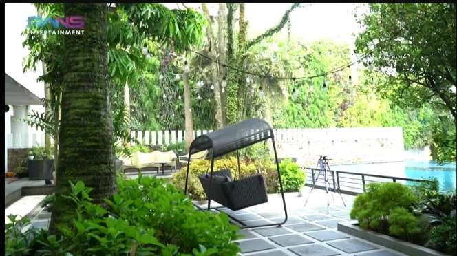 Rumah Mewah Penyanyi Top Ini Bikin Raffi Ahmad Diam Seribu Bahasa, Sultan Andara Sampai Rela Lepas Sepatu Agar Tak Kotori Lantai!