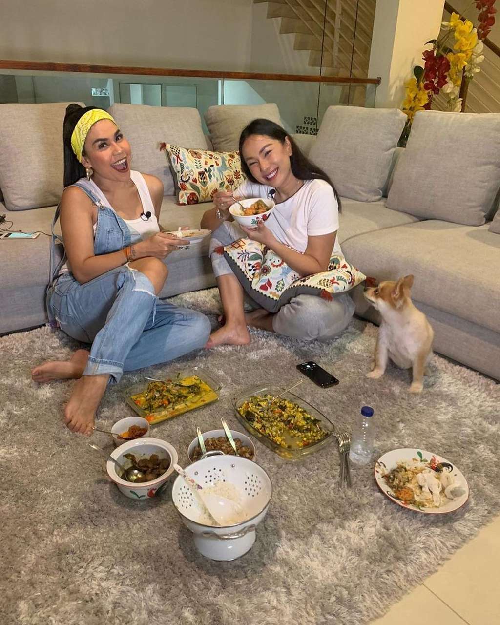 8 Potret Rumah Kalina Ocktaranny, Didominasi Warna Putih dan Punya Spot Favorit untuk Berfoto