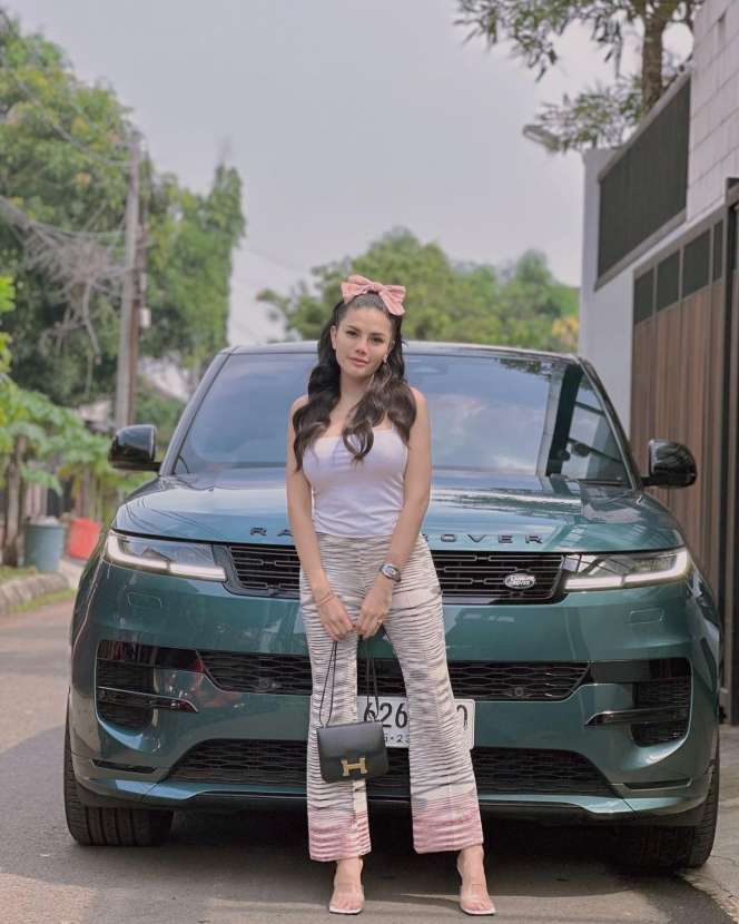Nikita Mirzani Bagikan Potret Terbaru Usai Oplas di Korea, Malah Disebut Mirip Nindy Ayunda