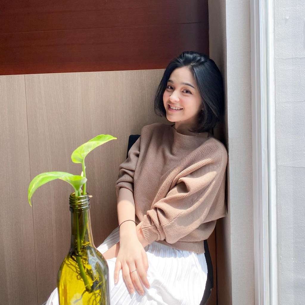 7 Potret Eca Aura yang Kocak Abis, Dianggap Netizen Seperti Kakak-Adik dengan Surya Insomnia