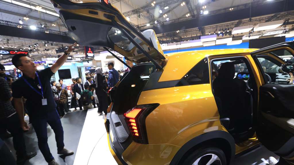 Potret Mitsubishi XForce Mulai Dijual, Harga Mulai Rp300 Jutaan