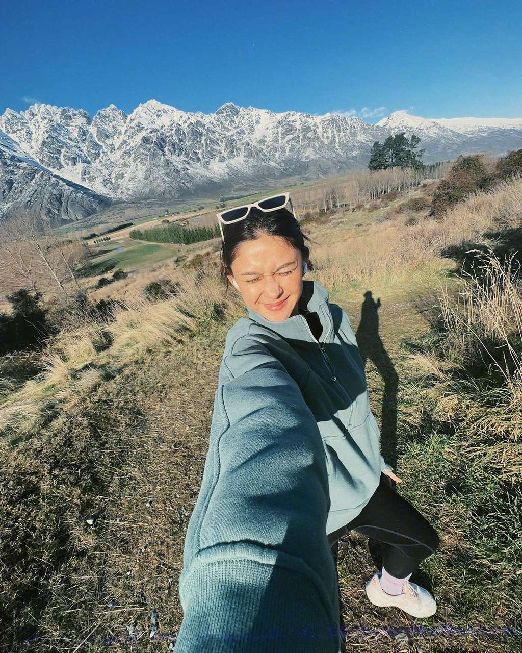 Jalani Pola Hidup Sehat, Intip Potret Nana Mirdad yang Punya Body Goals