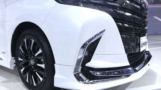 Toyota Alphard Anyar Mejeng di GIIAS 2023, Lebih Panjang