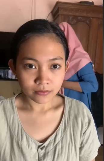 MUA Ini Pakai Base Makeup Setebal Tepung di Wajah Pengantin, Tak Disangka Hasilnya Malah Bikin Melongo!
