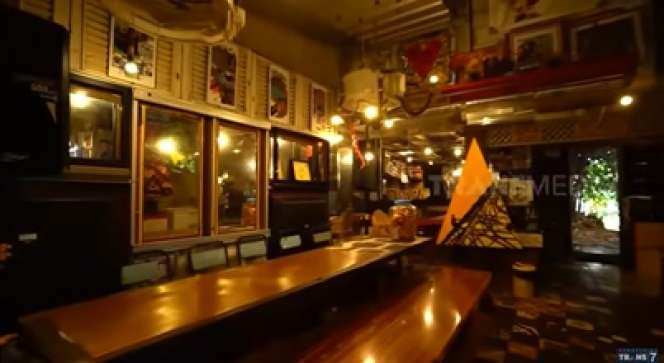 10 Potret Rumah Dik Doank yang Super Unik dan Nyeni Banget, Banyak Furniture Disulap dari Barang Rongsok