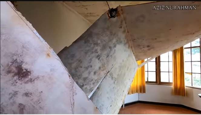 Rumah Mewah Milik Bos Muda yang Dijuluki 'Sultan Andara' Ini Terbengkalai Begitu Saja, Ada Penampakan Seram di Dalamnya!