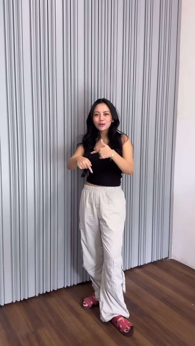 Room Tour Kamar Mewah Rachel Vennya Bak Hotel Berbintang, Kasurnya Kembaran Nagita, Harganya Ratusan Juta