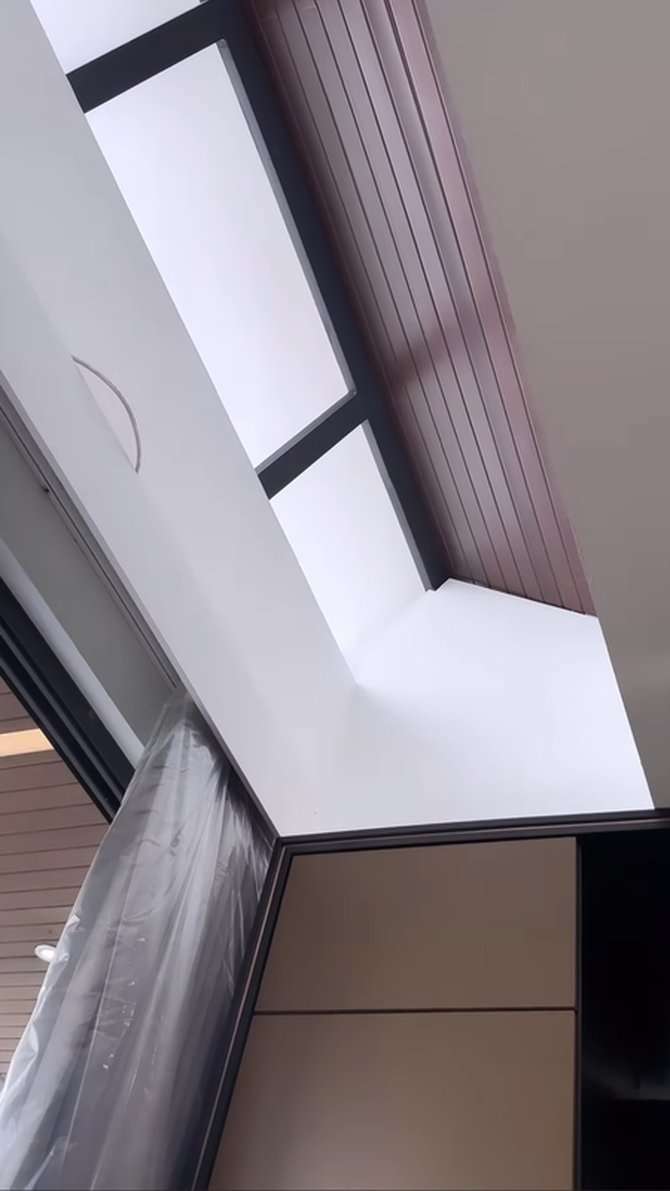 Room Tour Kamar Mewah Rachel Vennya Bak Hotel Berbintang, Kasurnya Kembaran Nagita, Harganya Ratusan Juta