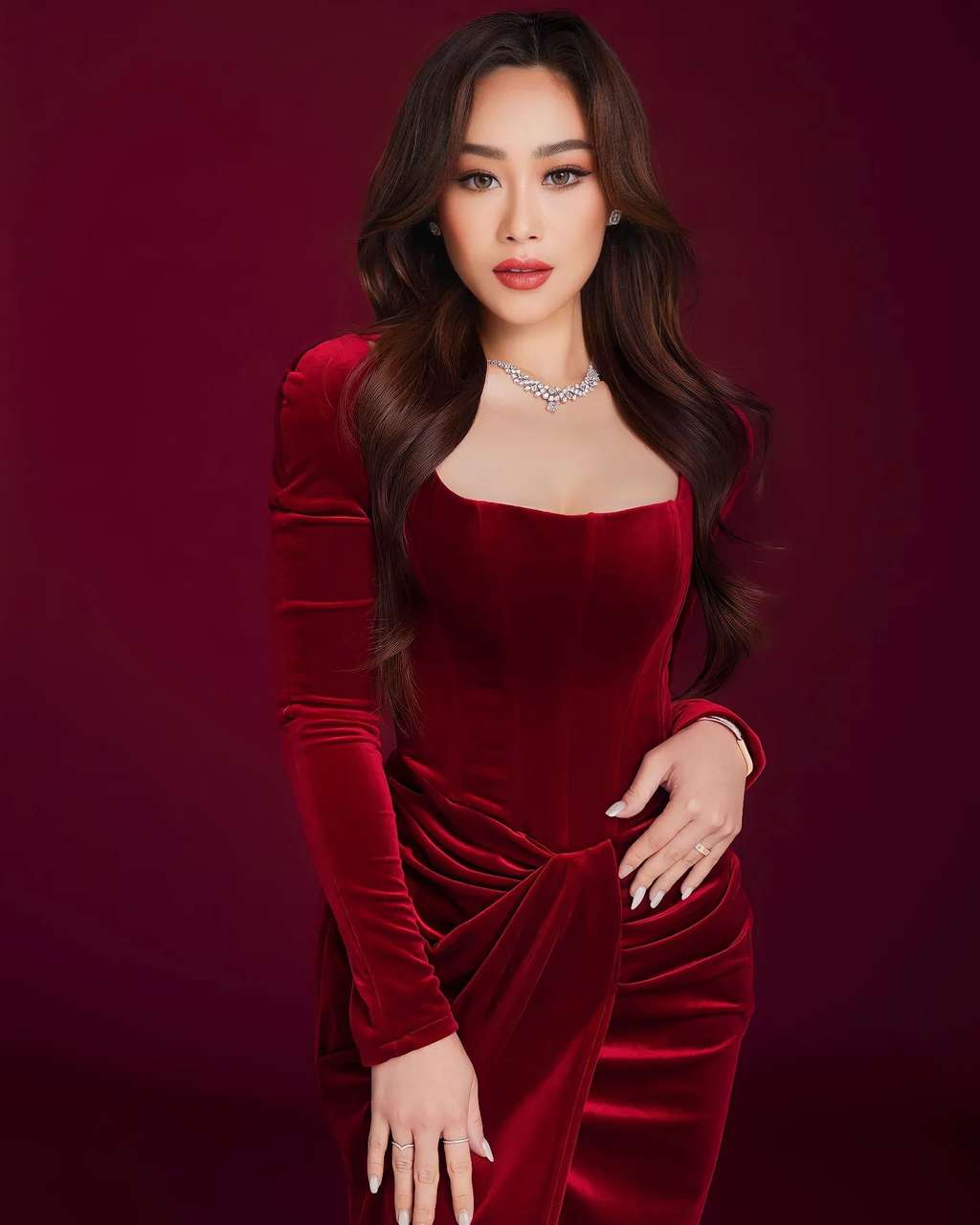 Potret Poppy Capella Direktur Miss Universe Indonesia, Lisensi Dicabut Imbas Kasus Dugaan Pelecehan, Ternyata Pernah Jadi Penyanyi Dangdut