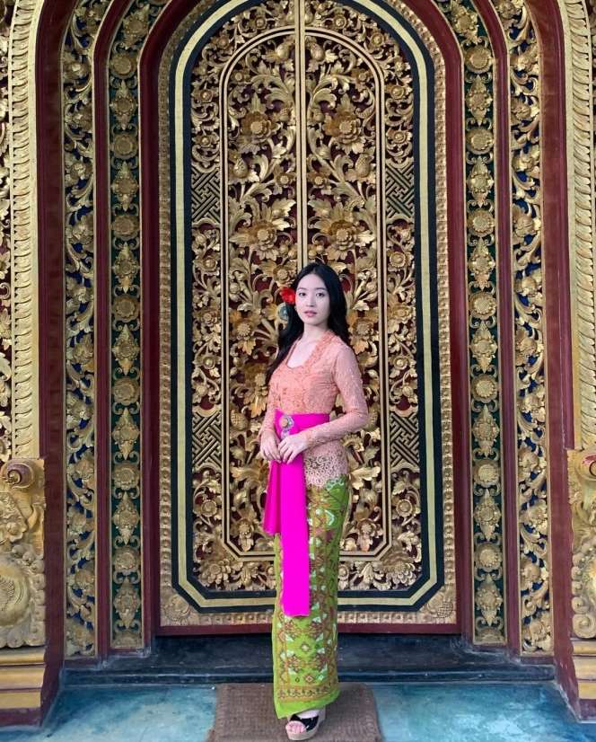 Potret Natasha Wilona yang Makin Body Goals, Pakain Outfit Apa Aja Cocok!