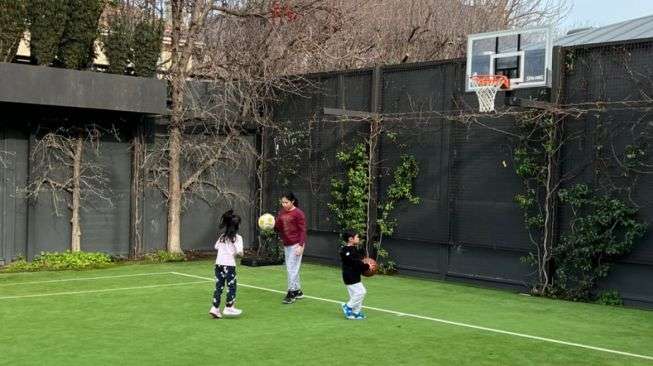 Potret Rumah Suami Sandra Dewi di Australia, Fasilitasnya Setara Gelanggang Olahraga!