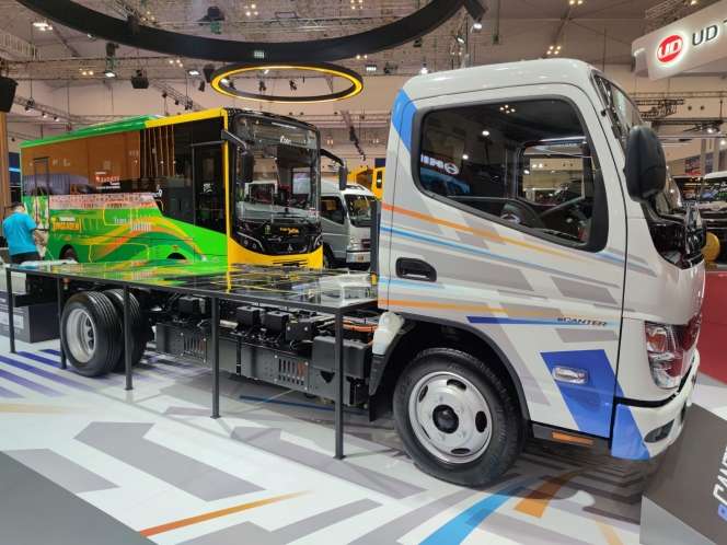 Potret Fuso eCanter, Truk Listrik Pertama yang Dijual Indonesia, Berapa Harganya?