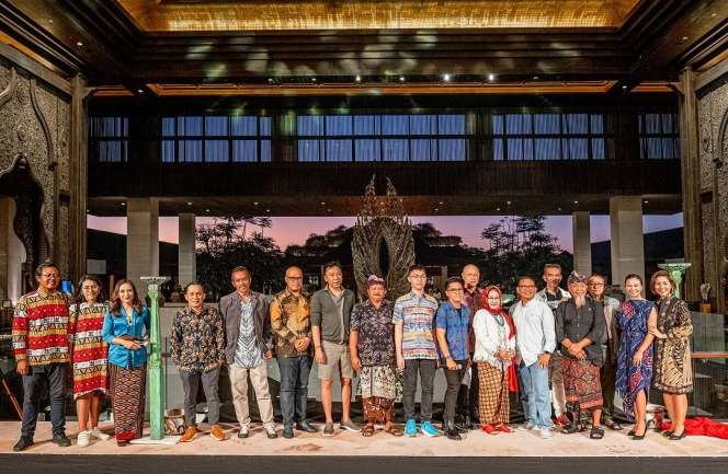 Mengintip Karya Seniman Indonesia di The Land of Art