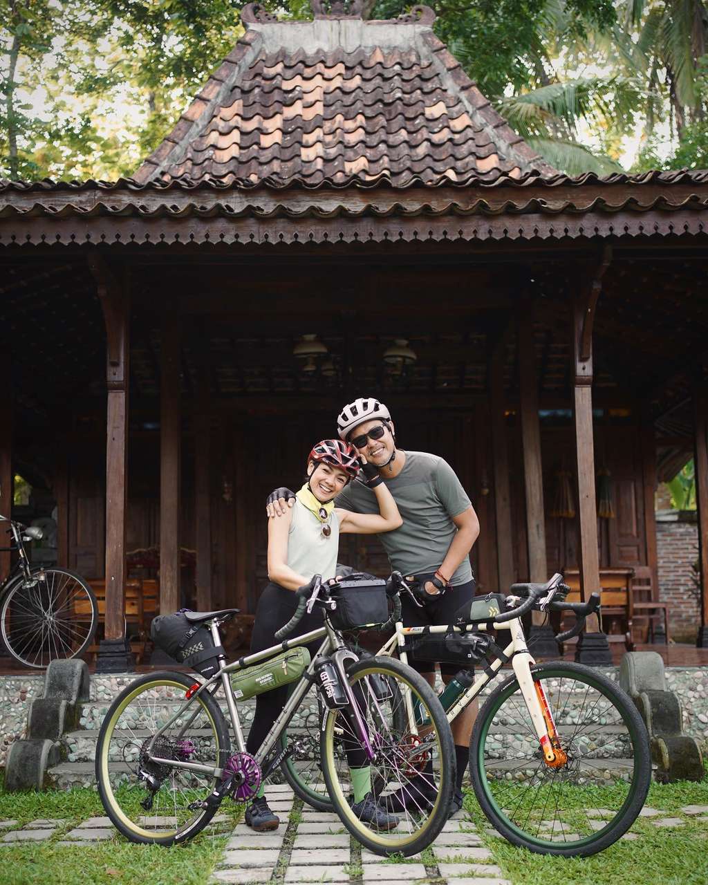 Rela Pindah Rumah 10 Kali dalam 10 Tahun, Artis Cantik Ini Ungkap Alasan Mengejutkan, Ternyata…