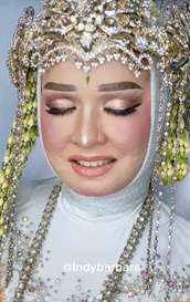 Wajah Beruntusan Parah, Pengantin Sunda Ini Bisa Tampil Memesona di Hari Pernikahan Berkat Tangan Ajaib MUA, Hasilnya Bikin Pangling!